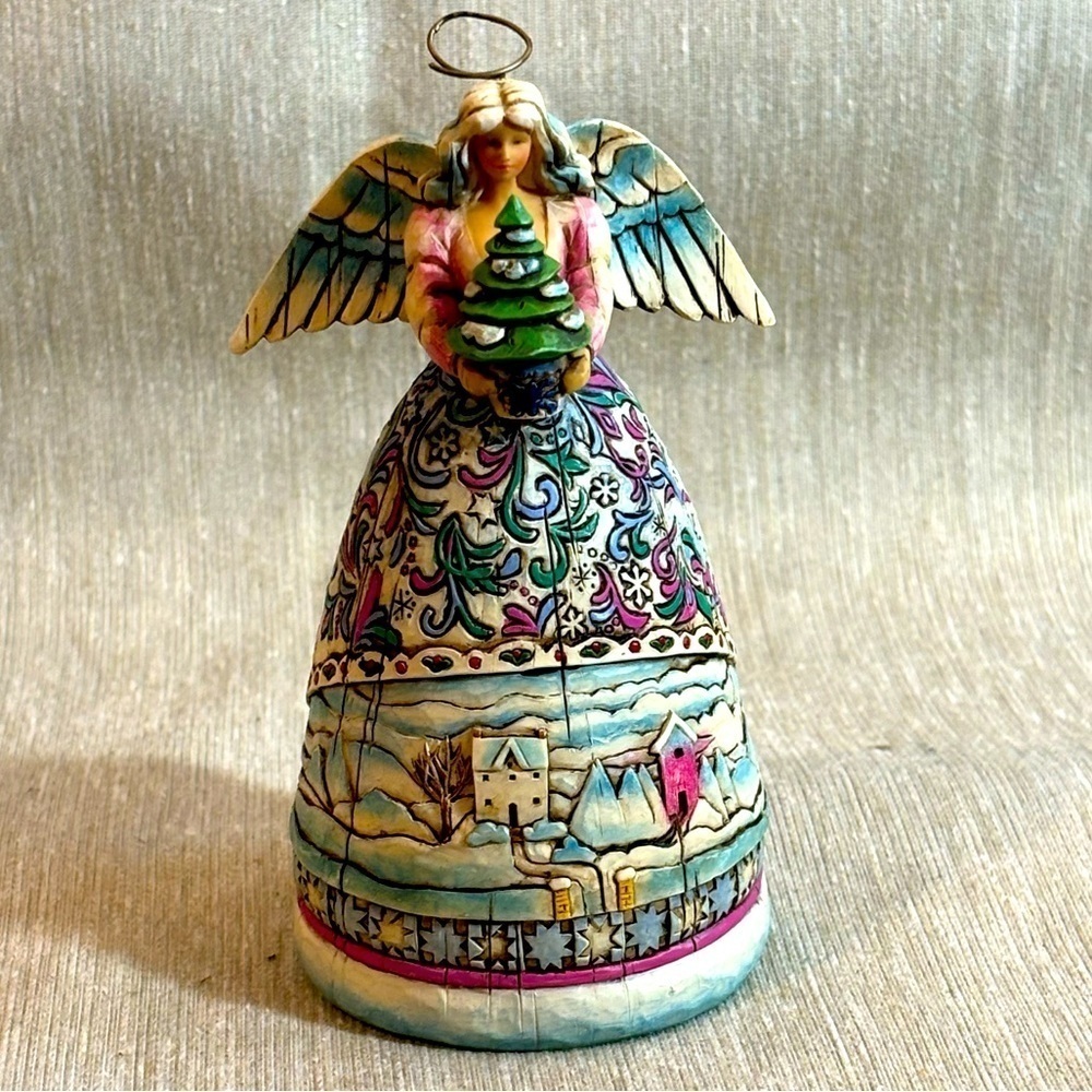 JIM SHORE Heartwood  Creek Landscape Sleeps Winter Angel Figurine 2005